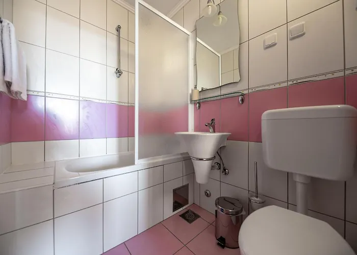 Sokol Appartamento Brela