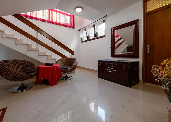 Sokol Appartamento Brela